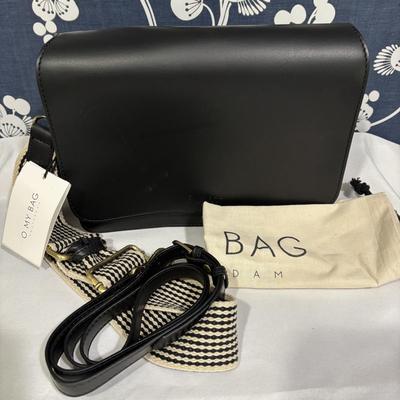 LOT 94: O My Bag Amsterdam Black Leather Purse with Storage Bag