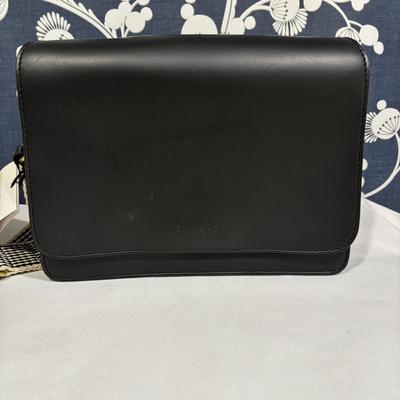LOT 94: O My Bag Amsterdam Black Leather Purse with Storage Bag
