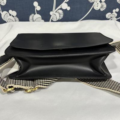 LOT 94: O My Bag Amsterdam Black Leather Purse with Storage Bag