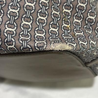 LOT 101: Tory Burch Leather and Cloth Purse and Ava Rose Green Clutch Bag