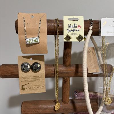 LOT 102: Fashion Jewelry Many with Tags, Jewelry Display Stand, Purse Holders, Pandora Ring Holder