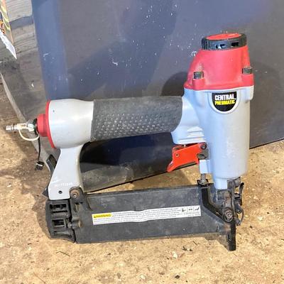 LOT 110: Pneumatic Air Nail Gun, Max Lander Battery Power Cordless Hedge Trimmer, and Electric Paint Spray Gun