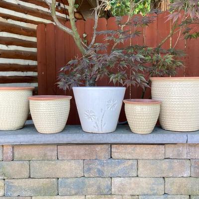 LOT 114: Assortment of Ceramic/Clay Planters