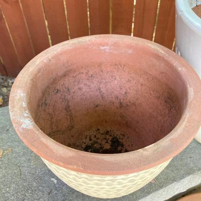 LOT 114: Assortment of Ceramic/Clay Planters