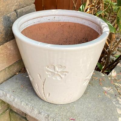 LOT 114: Assortment of Ceramic/Clay Planters