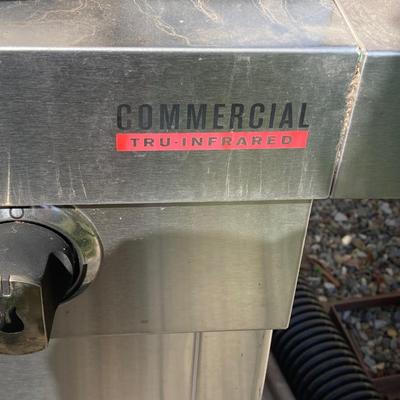 LOT 125: Char-Broil Gas Grill with Cover