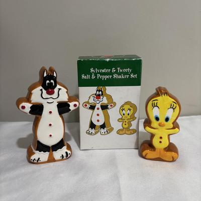LOT 142: Walt Disney Classic Collection Dumbo “When I See Elephant Fly” Ornament with COA and Original Box, Looney Tunes Sylvester &...