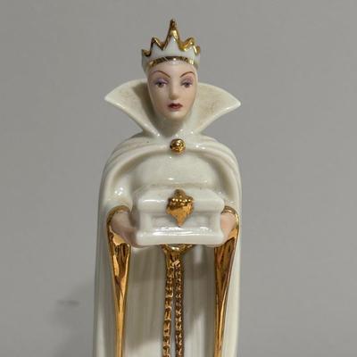 LOT 144: Disney Snow White and the Seven Dwarfs Collection Trinket /Treasure Boxes - The Evil Queen with COA, Grumpy and Doc with Golden...