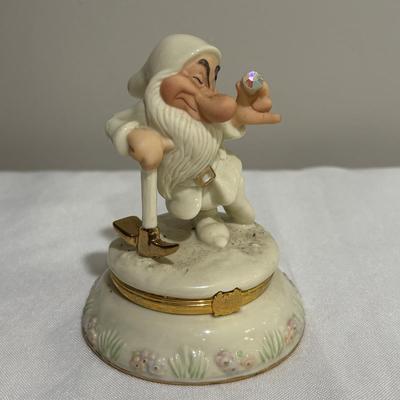 LOT 144: Disney Snow White and the Seven Dwarfs Collection Trinket /Treasure Boxes - The Evil Queen with COA, Grumpy and Doc with Golden...