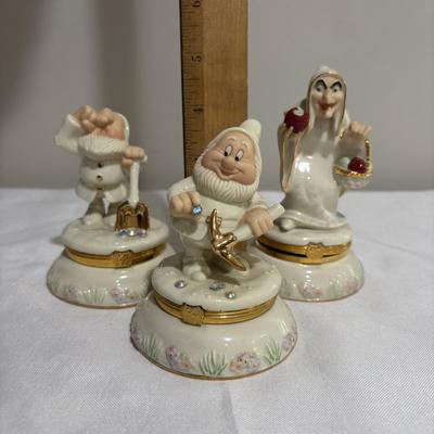 LOT 145: Disney Snow White and the Seven Dwarfs Collection Trinket /Treasure Boxes, Happy with COA, Sleep and Hag/Witch, All have Golden...