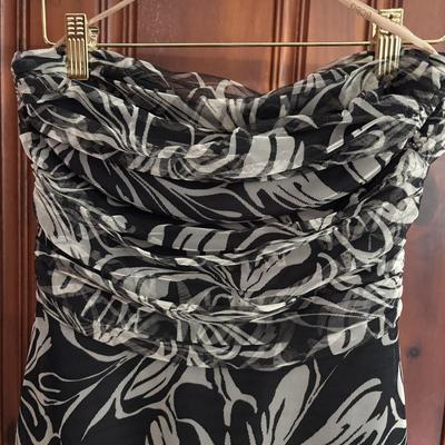 LOT 149: BCBG Max Azria Sleeveless Chiffon Black and Tan Floral Dress
