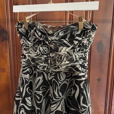 LOT 149: BCBG Max Azria Sleeveless Chiffon Black and Tan Floral Dress