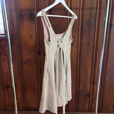LOT 151: Cali Paris Floral Brown Top, Krarkorum Black and White Dress, J Crew Green Velvet Blazer, Anthropologie Mini Dress and More