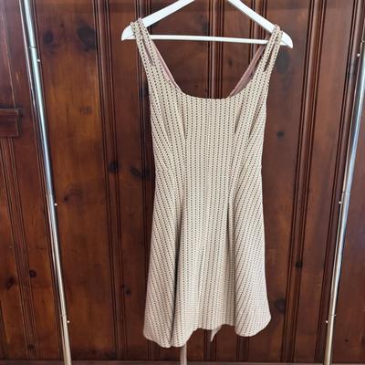 LOT 151: Cali Paris Floral Brown Top, Krarkorum Black and White Dress, J Crew Green Velvet Blazer, Anthropologie Mini Dress and More