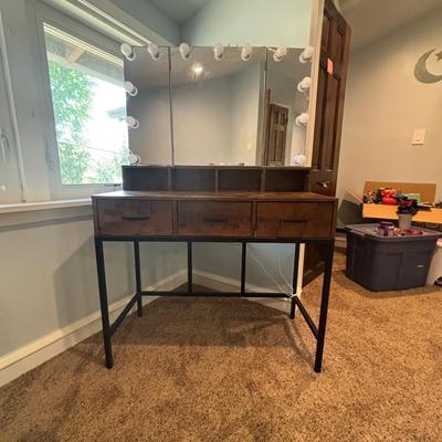 LOT 162: Rustic Vanity w/Press on Lights * Stool