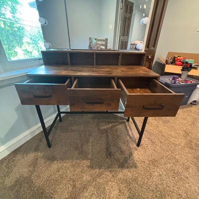 LOT 162: Rustic Vanity w/Press on Lights * Stool