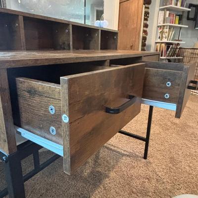 LOT 162: Rustic Vanity w/Press on Lights * Stool