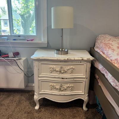 LOT 181: Shabby Chic Nightstand & Lamp