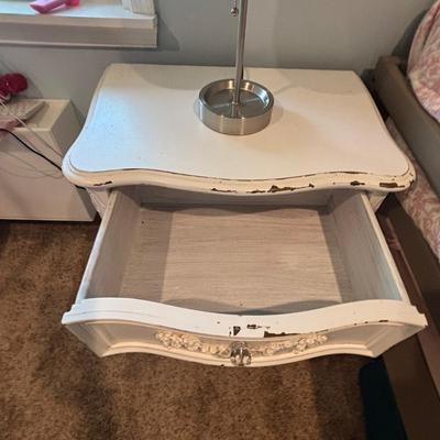 LOT 181: Shabby Chic Nightstand & Lamp