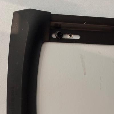 LOT 183: LG Television Model 55LN5400-UA
