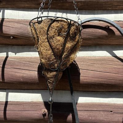 LOT 185: Shepards Hooks & 4 Hanging Cone Baskets & Faux Hanging Flowers