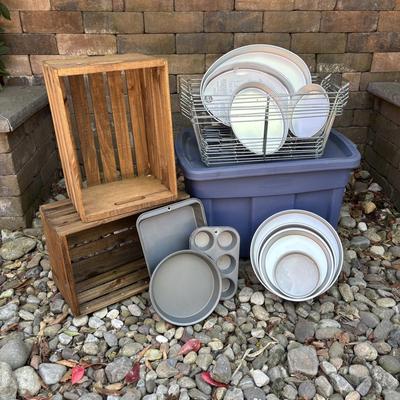 LOT 188: Wilton Cake Pans, Wooden Crated, Rubbermaid Tote & More