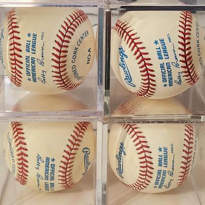 Lot of 4 OMLB Signed Autographed Baseballs Mike Cuellar Ron Hansen Ryne Duren, Storm Davis
