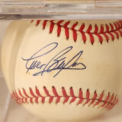 Lot of 4 OMLB Signed Autographed Baseballs Steve Barber, Gary Roenicke, Joe Altobelli, Blefary