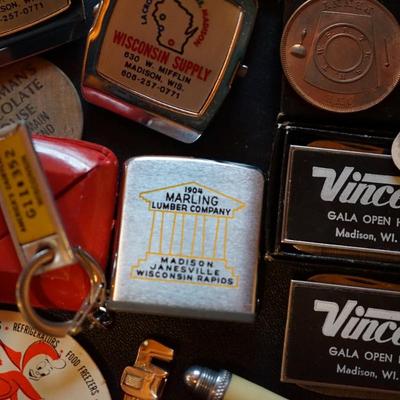 GROUPING OF VINTAGE MADISON ADVERTISING MAGNET CLIPS, GOLF PENCILS MORE