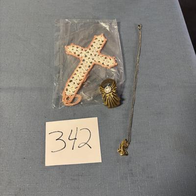 Angel Pin and Mor