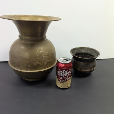 Redskin Brand Chewing Tobacco Cut Plug Spittoon & Vessel