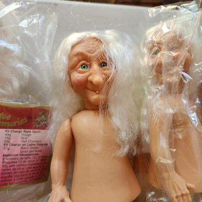 Lot of 20 Vintage Fibre Craft Santa , Mrs Santa & Others