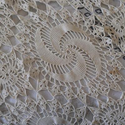 Vintage Crocheted Tablecloths