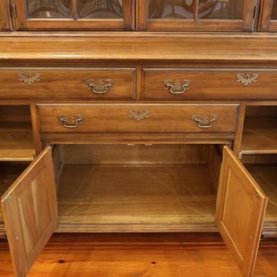 Pennsylvania House Furniture Solid Wood Hutch Cabinet