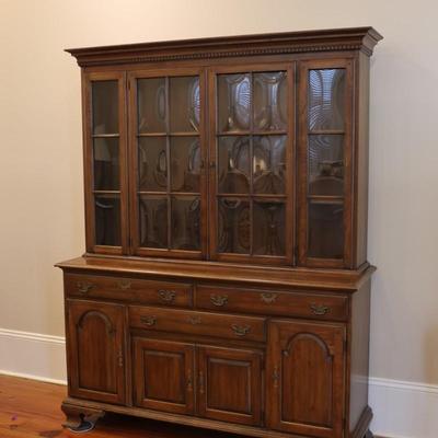 Pennsylvania House Furniture Solid Wood Hutch Cabinet