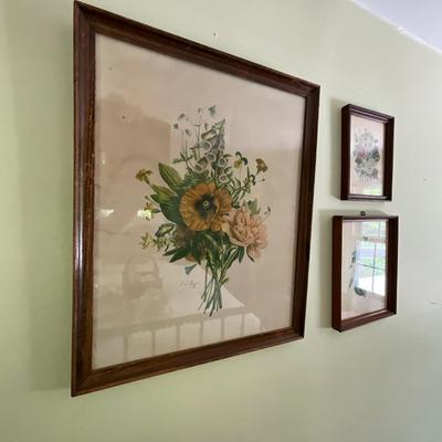 UD769 Lot of Eight Floral Framed Prints
