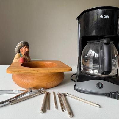 Mr. Coffee and Nut Cracker Bowl