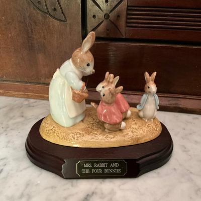 UD772 Beatrix Potter Beswick Ware "Mrs. Rabbit & The Four Bunnies" Ltd Edt.