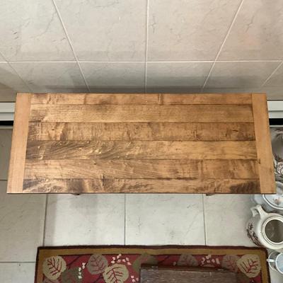 MB787 Vintage Pine Bench With Antique Pine Box