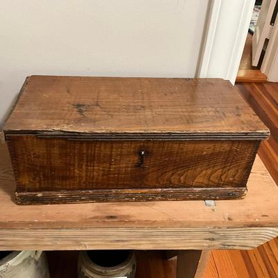 D802 Antique "The Boy Favorite Tool Chest" Wooden Chest