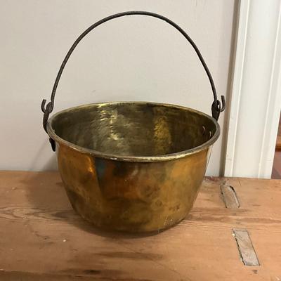 D806 Antique Brass Bucket