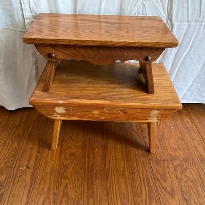 D809 Pair Of Wooden Pine Stools