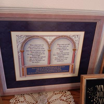 WOODEN BOOKSHELF WITH BOOKS AND DECOR