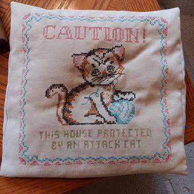 CAT DECOR