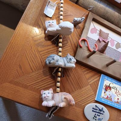 CAT DECOR