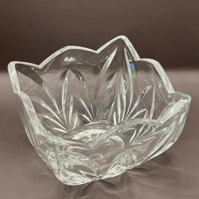 LOT 4D: Vintage Orrefors Crystal Bowls & Vase