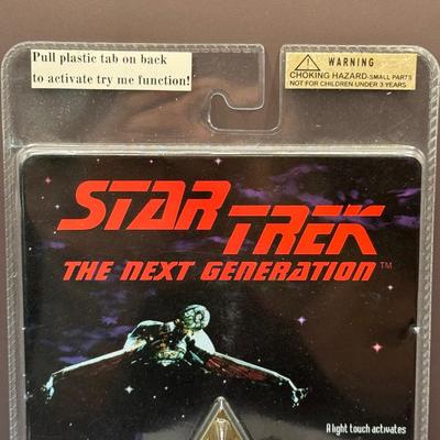 LOT 10P: Star Trek: The Next Generation Starfleet, Voyager Starfleet & Klingon Communicator Talking Sound Badges in Package