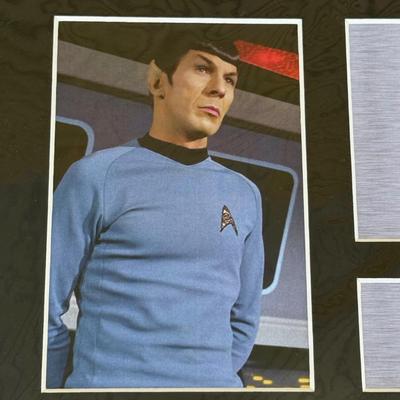 LOT 11P: Star Trek Decor - Wall Clocks, Poster, Framed Print & More