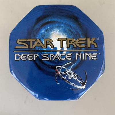 LOT 13P: Star Trek Deep Space Nine Watch in Tin, Hat, Pez & More