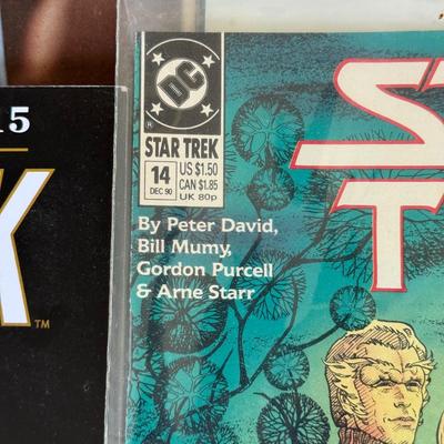 LOT 13P: Star Trek Deep Space Nine Watch in Tin, Hat, Pez & More